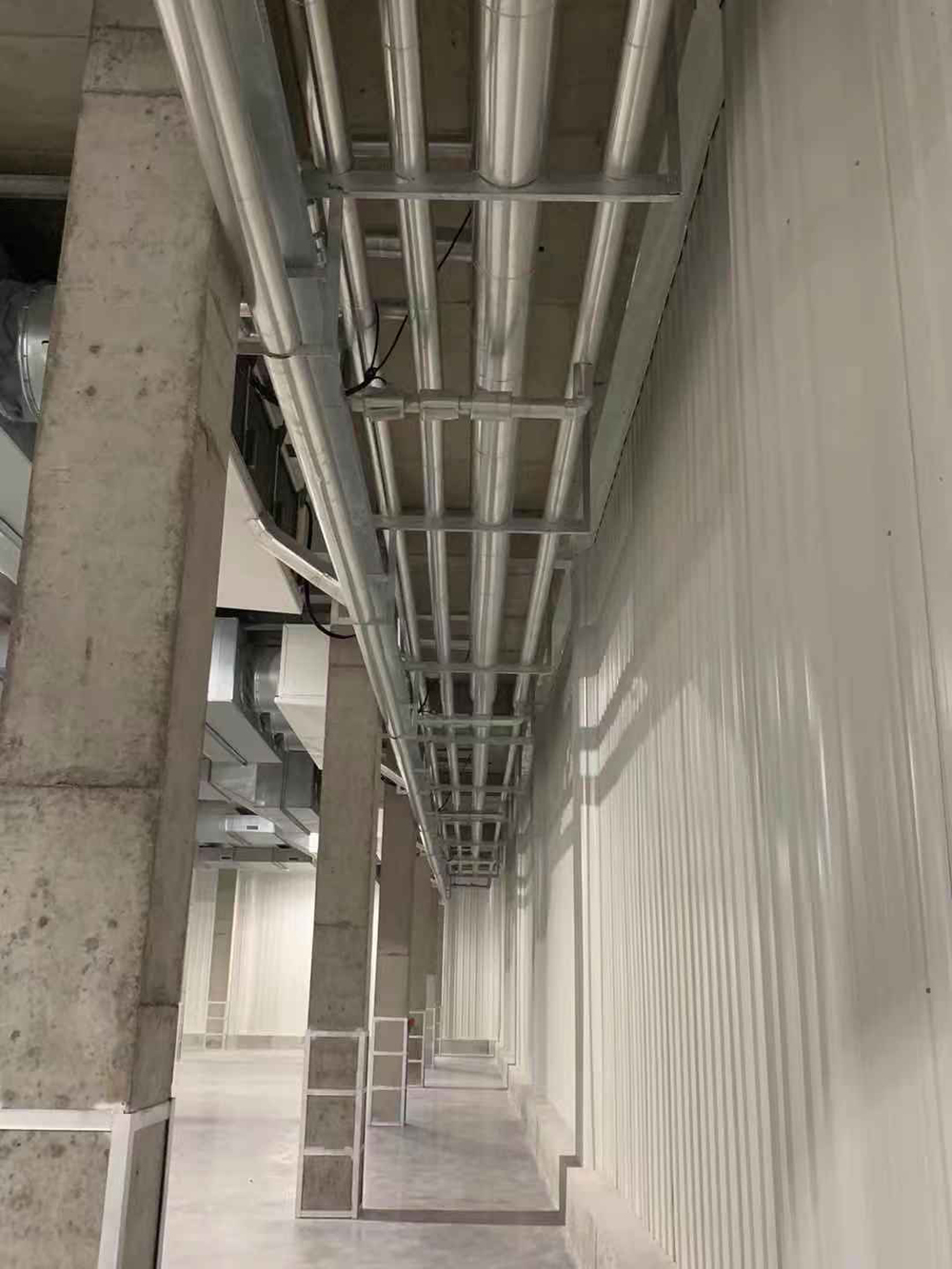 1 (5) 